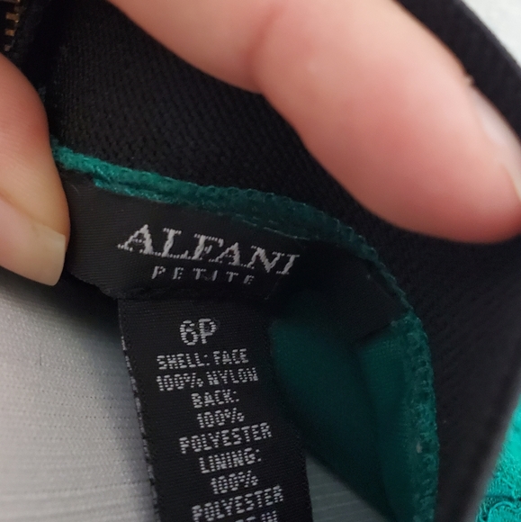 Alfani Green Lace Skirt - Picture 2 of 2